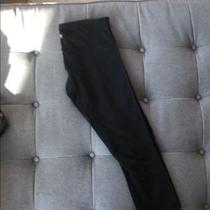 Lululemon crop leggings